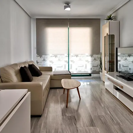 Love Rent4 Malaga Playa Del Bajondillo Torremolinos Exterior photo